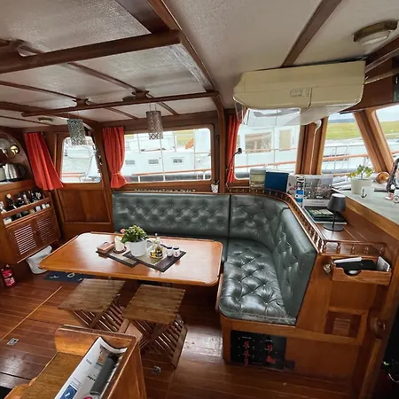 船上ホテル Seewolf *