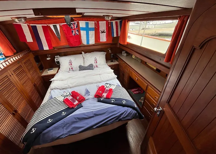 보트호텔 Seewolf *